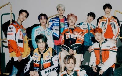 NCT 127, 정규 2집 리패키지 음반·음원 차트 싹쓸이…'Punch' 인기행진 시작