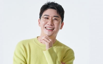 영탁, '꼰대인턴' OST 이어 생애 첫 연기 도전…오늘(20일) 첫방