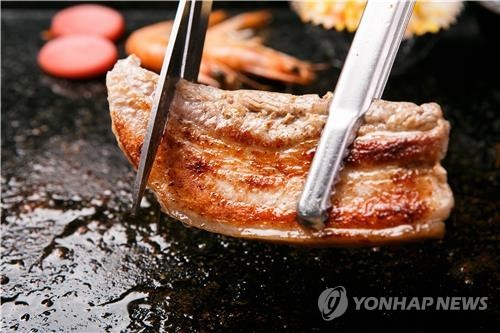 '금겹살' 된 삼겹살…한우는 공급 늘었는데도 가격 오름세(종합)