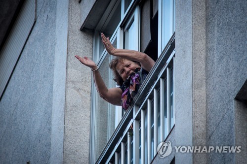 재미동포 작가 "코로나에도 '사람' 잊지 말길"…NYT 기고