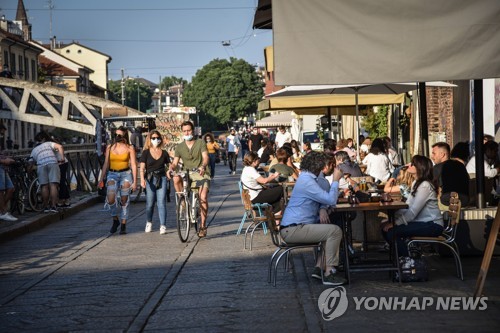 유럽 관광대국 빗장풀기 시작…그리스·伊 내달 관광객 입국허용