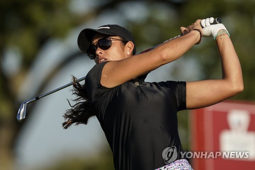 LPGA 투어 2년차 파시, 남자 미니투어 대회에 출전