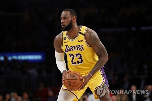 NBA 역대 최고의 유니폼 1∼3위는 레이커스·보스턴·시카고