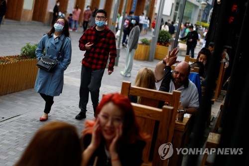 인민일보 "중국 코로나19 사망자 수 의심, 순전한 억측"