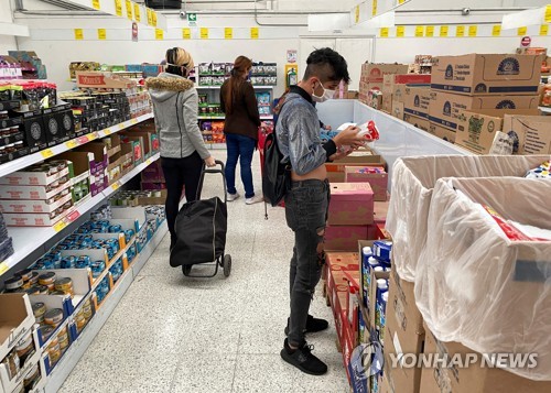 콜롬비아 보고타 '성별 외출제' 이후 성전환자 증오범죄 속출