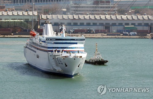 인천항 신국제여객터미널 '여객 없는 개장' 현실로