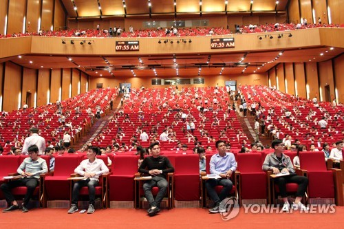 삼성 베트남, 올해도 대규모 신규 인력 채용…10년째 공채