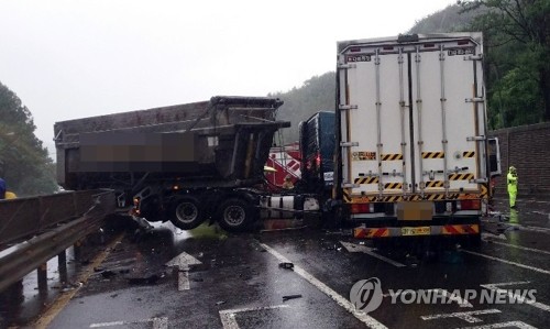 코로나19로 배달 늘면서 이륜차 사고 사망자 13% 증가