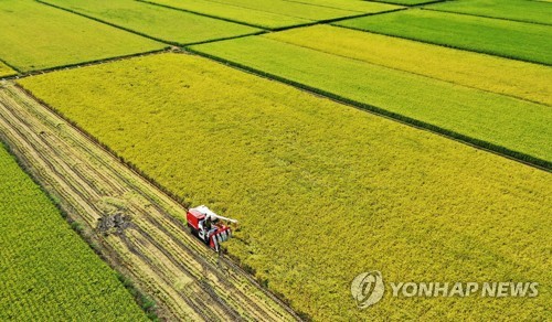 경기도 농민기본소득 심의 앞두고 "보편성 위배" 반대 입장 나와