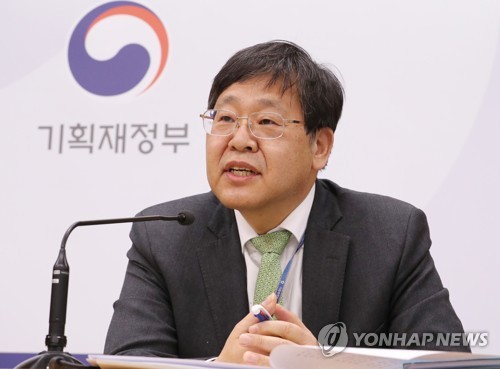 기재차관 "내년예산 편성 과정에서도 적극적 재정운영기조 유지"