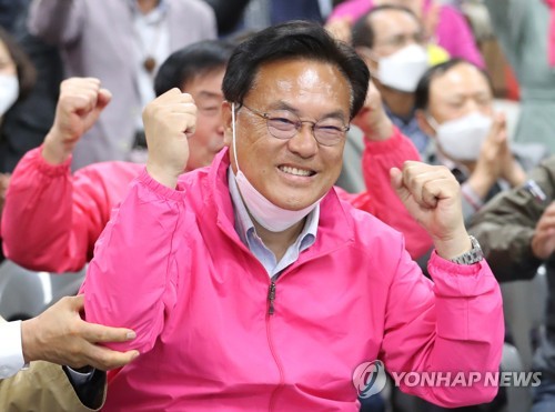 국회의장단 초유의 충남출신 독점…"이야기 잘 되겠쥬"