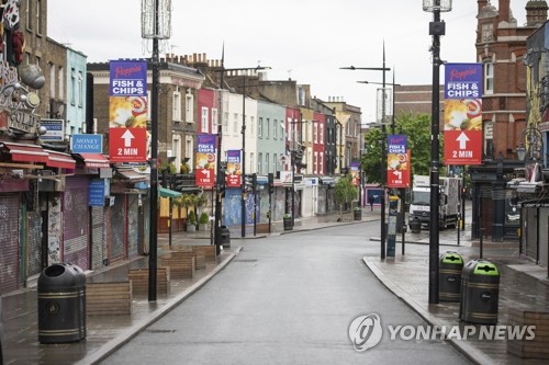 영국 코로나19 사망자 621명 증가…2만8천명 넘어