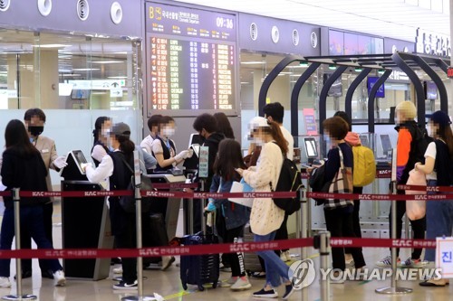 '황금연휴 막바지' 제주, 코로나19 생활방역 시험대