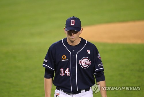 김태형 감독 "플렉센, 더 좋아질 것…페르난데스는 최고"