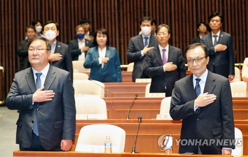 여, 전대 앞두고 당권주자 몸풀기…비대위·추대론도 '군불'