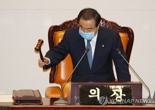 국회 본회의서 '국민발안제 개헌안' 투표 불성립…자동 폐기(종합)