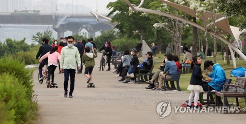 내일 경상·강원 동해안 한낮 더위…다른 지역은 선선