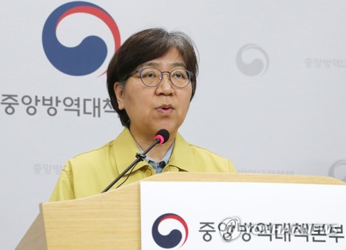 노래방이 N차감염 매개된 이유는…"환기시 바이러스가 복도로"(종합)