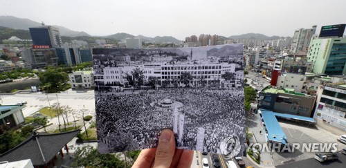 [당신의 5·18] 5월의 기억으로 현재를 사는 12명의 이야기