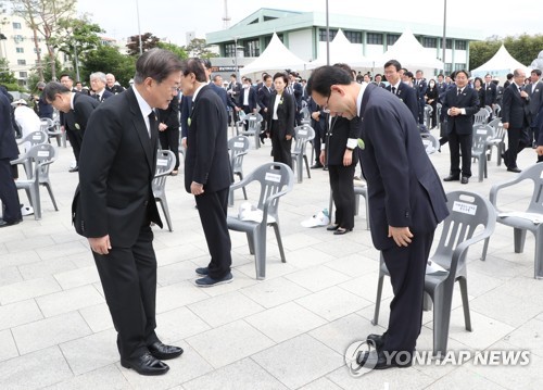 주호영, 문대통령에 사면 꺼내고 코로나대책 협조할듯