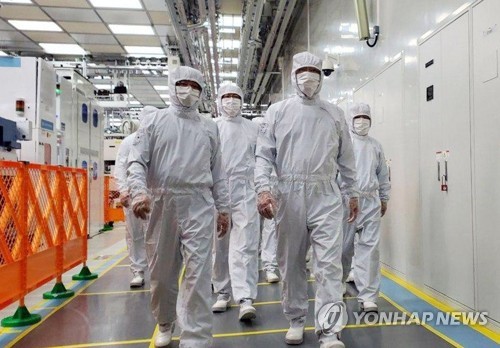 삼성전자, 중국 시안 반도체 공장에 한달간 500여명 급파(종합)