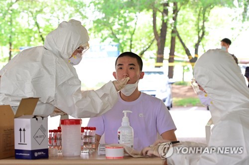 입대자 대상 첫 코로나19 전수검사서 3천807명 전원 음성