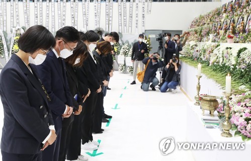 정의당 당선인들 "노회찬 발의한 중대재해법 꼭 통과시킬 것"