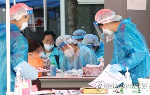 이태원 관련 확진자 총 206명…"노래방·주점, 전파 위험 높아"(종합)