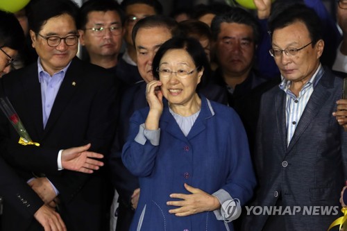 국정조사도 거론…민주, '한명숙 재조사' 고강도 압박