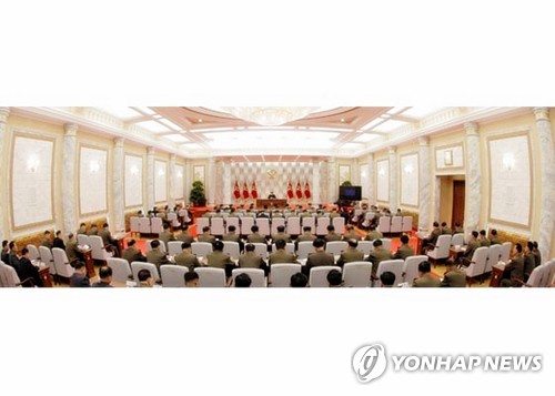 김정은, 군부 기강 잡으며 '핵억제력'으로 미국 압박하나