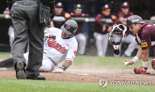 '서준원 인생투' 롯데, 키움 2-0으로 제압하고 '위닝시리즈'