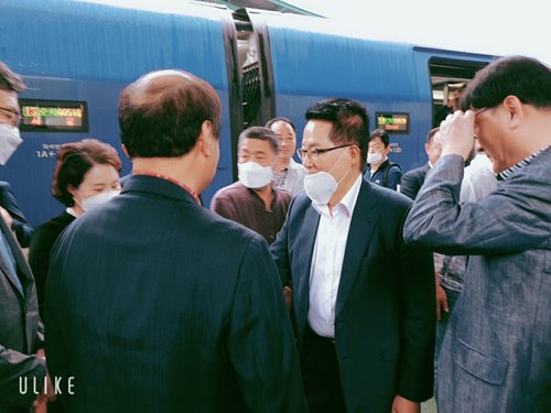 박지원 "이용수 할머니 논리정연해 놀랐다"