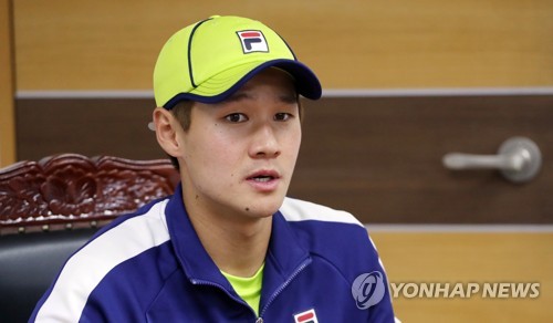 한국 테니스 간판 권순우 "배에 왕자 처음 생겨…50위 목표"