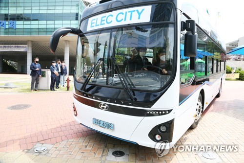 포항 시내에 중형 전기버스 달린다…전국 첫 사례