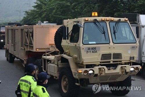 북한매체 "사드 장비 교체반입에 남한 국방부 규탄 높아져"
