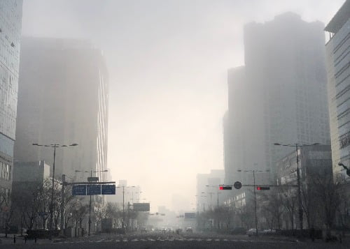 [오늘날씨]출근길 안개 주의…한낮 초여름 더위