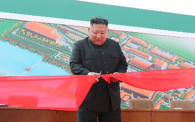 20일 만에 모습 드러낸 北 김정은 의도는…남측 떠보기?