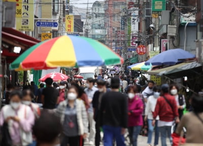 코로나 위기 제조업으로 전이…소비·투자는 '반등' [종합]