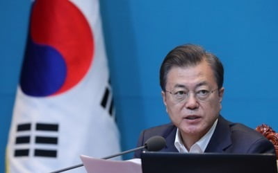 문대통령 "이천화재, 후진적이고 부끄러워…원인 규명 급선무"