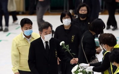 야권, 이낙연 이천화재 유족 대화 맹공…李측 "아프게 받아들여"(종합)