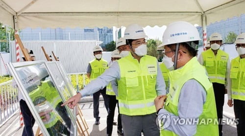 코로나 뚫고 중국 간 이재용 "시간이 없다"…글로벌 행보 재개