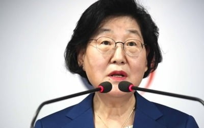 여가부 "정의연 보조금 배분 문제 없어…취소 고려 안해"