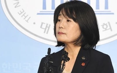 민주, 윤미향 회견 뒤 "수사 지켜보자"…국조엔 선 그어