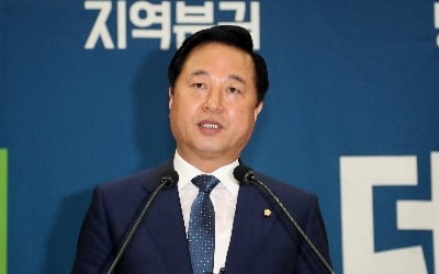 김두관 "양산 사저에서 文대통령 모시게 돼 더없는 기쁨"