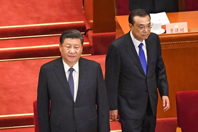 중국 '노점상 경제' 활성화 놓고 시진핑-리커창 갈등설