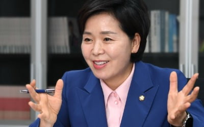 양향자 "반도체 덕에 日 앞에 당당…기업 목소리 더 듣겠다"