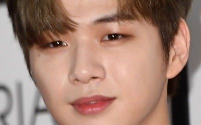 [포토] 강다니엘, '클로즈업을 부르는 남자'