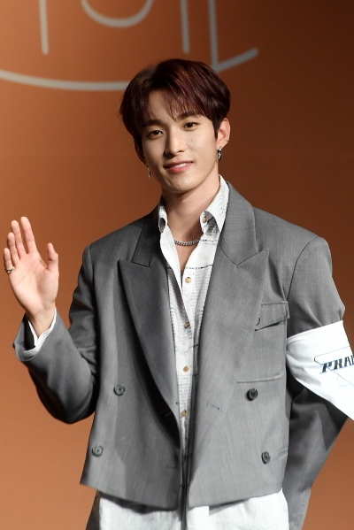 [포토] 세븐틴 도겸, '훈훈한 남친 비주얼'