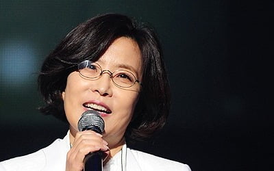 이선희 랜선청음회 개최…정규 16집 발매 기념 '엑소 찬열도 함께'