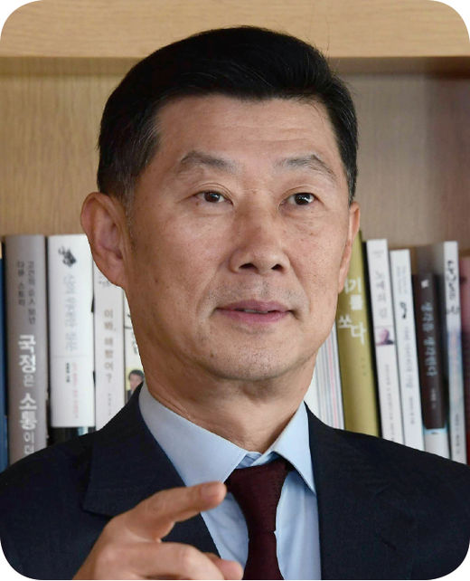 [100대 CEO] 김홍국 하림지주 회장, 농업인 출신으로 ‘글로벌 농식품 기업’ 일궈내
